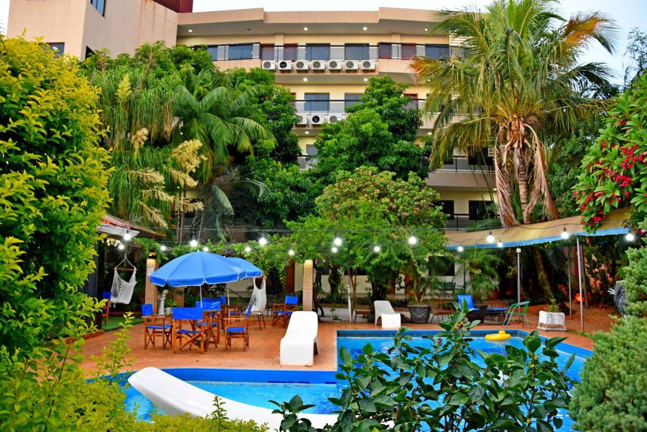 Hotel Arthur Shambala Encarnación Exteriör bild